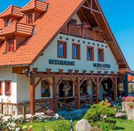 Hotel Leyla Frymburk nad Vltavou Exterior foto